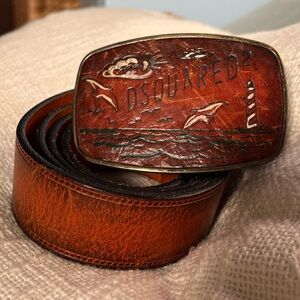 DSQUARED2 Vintage Tan Leather Belt with Nautical Buckle